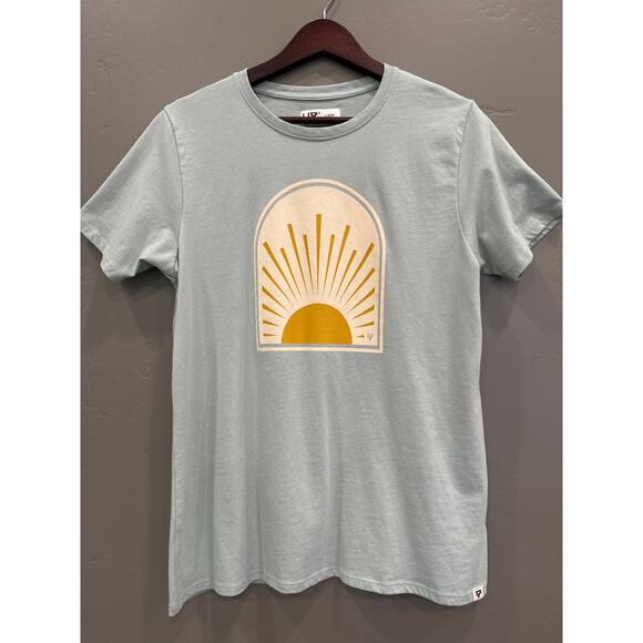 Liv Outdoor Rising Sun Graphic Flow T-shirt Sz Women's Large Cotton Tee NEW - Picture 1 of 10